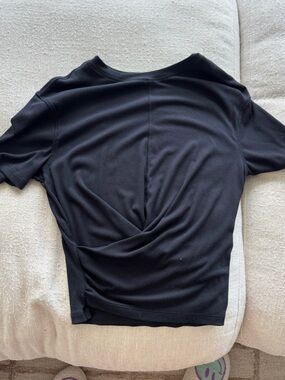 lululemon athletica black twist front top